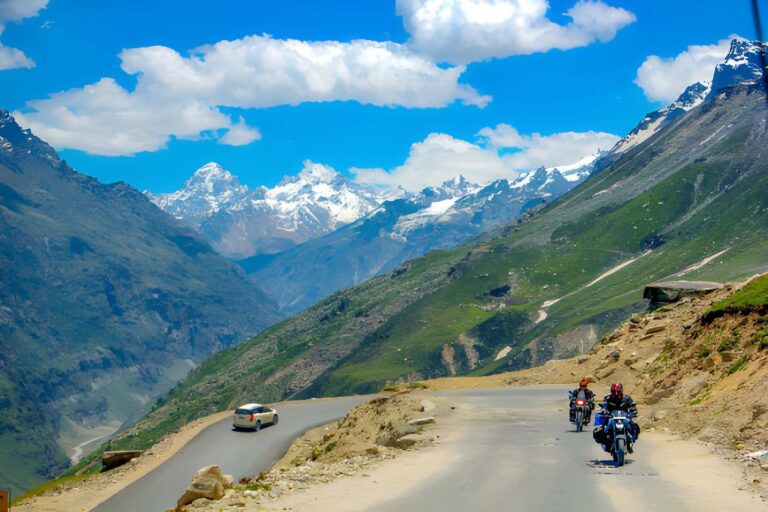 spiti valley ladakh bike trip
