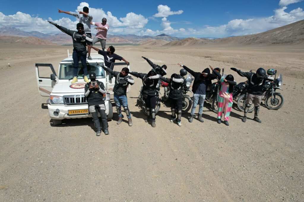 6 days leh ladakh bike tour