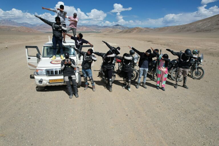 6 days leh ladakh bike tour